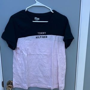 tommy hilfiger tee
